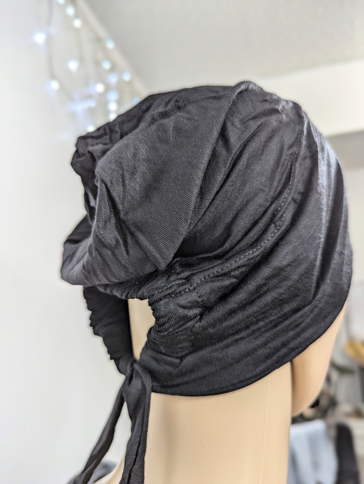 Inner Cap Tie Back -- Black