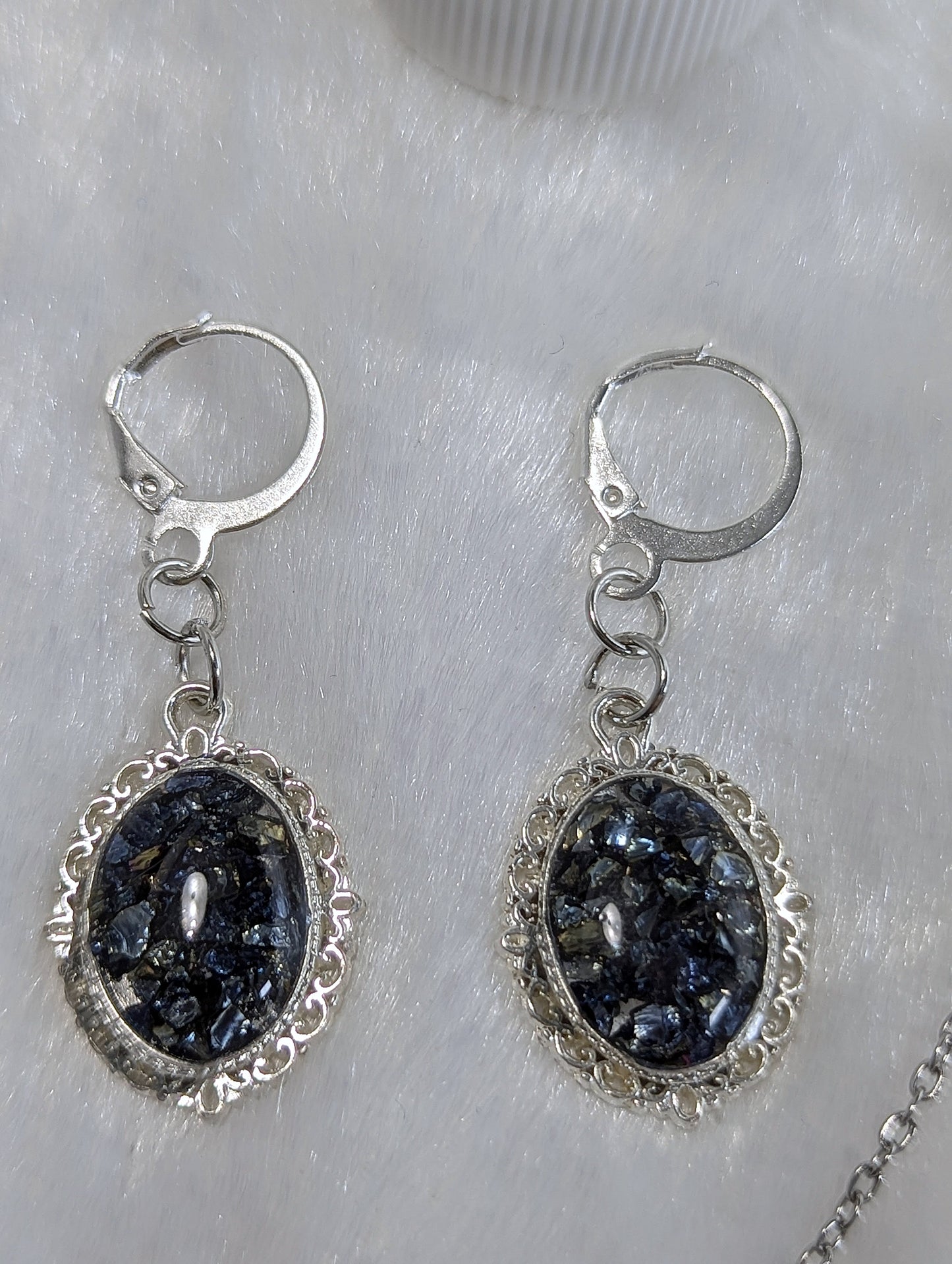 Broken Stone Resin