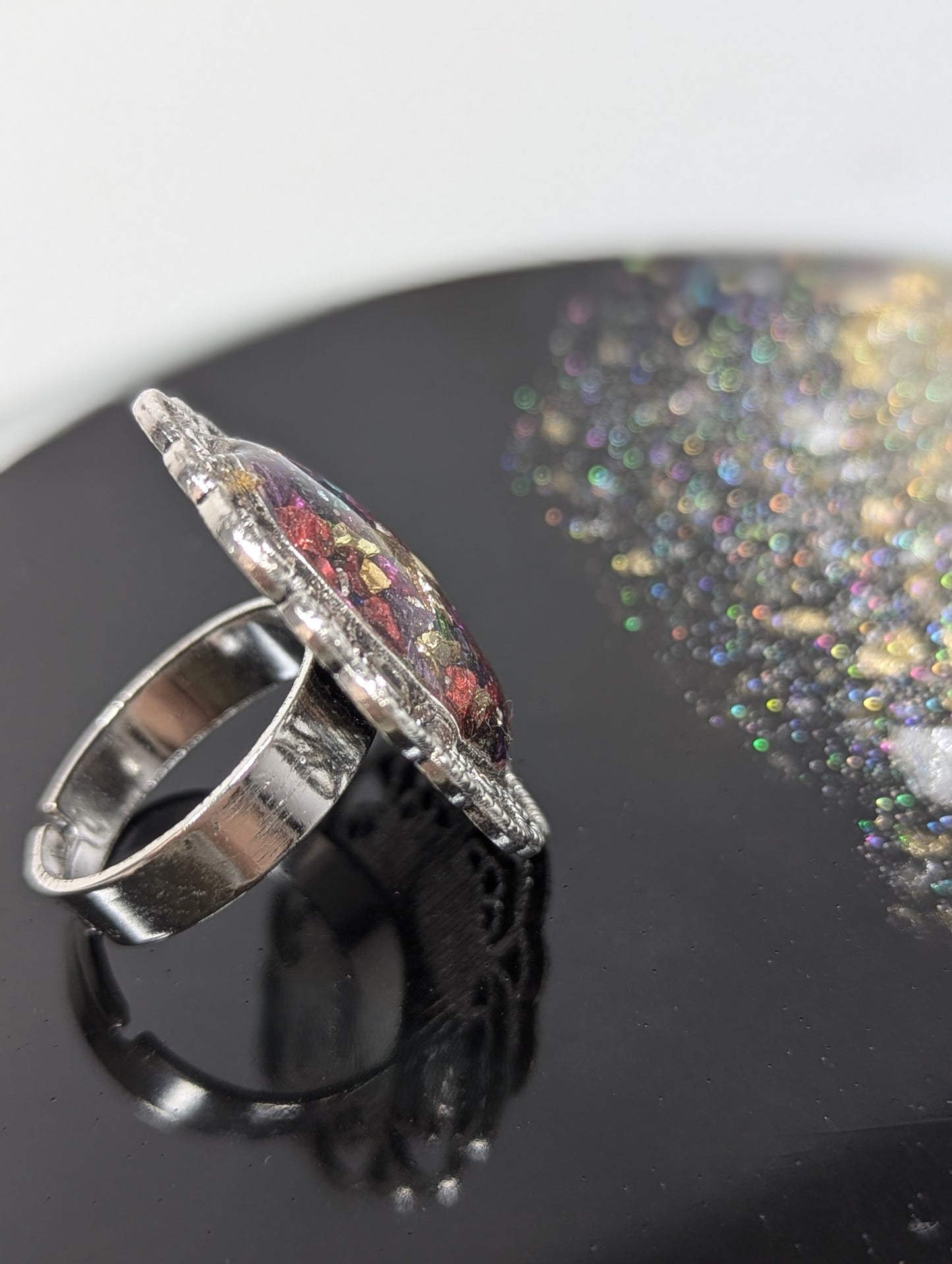 Multi-Stones Resin Ring