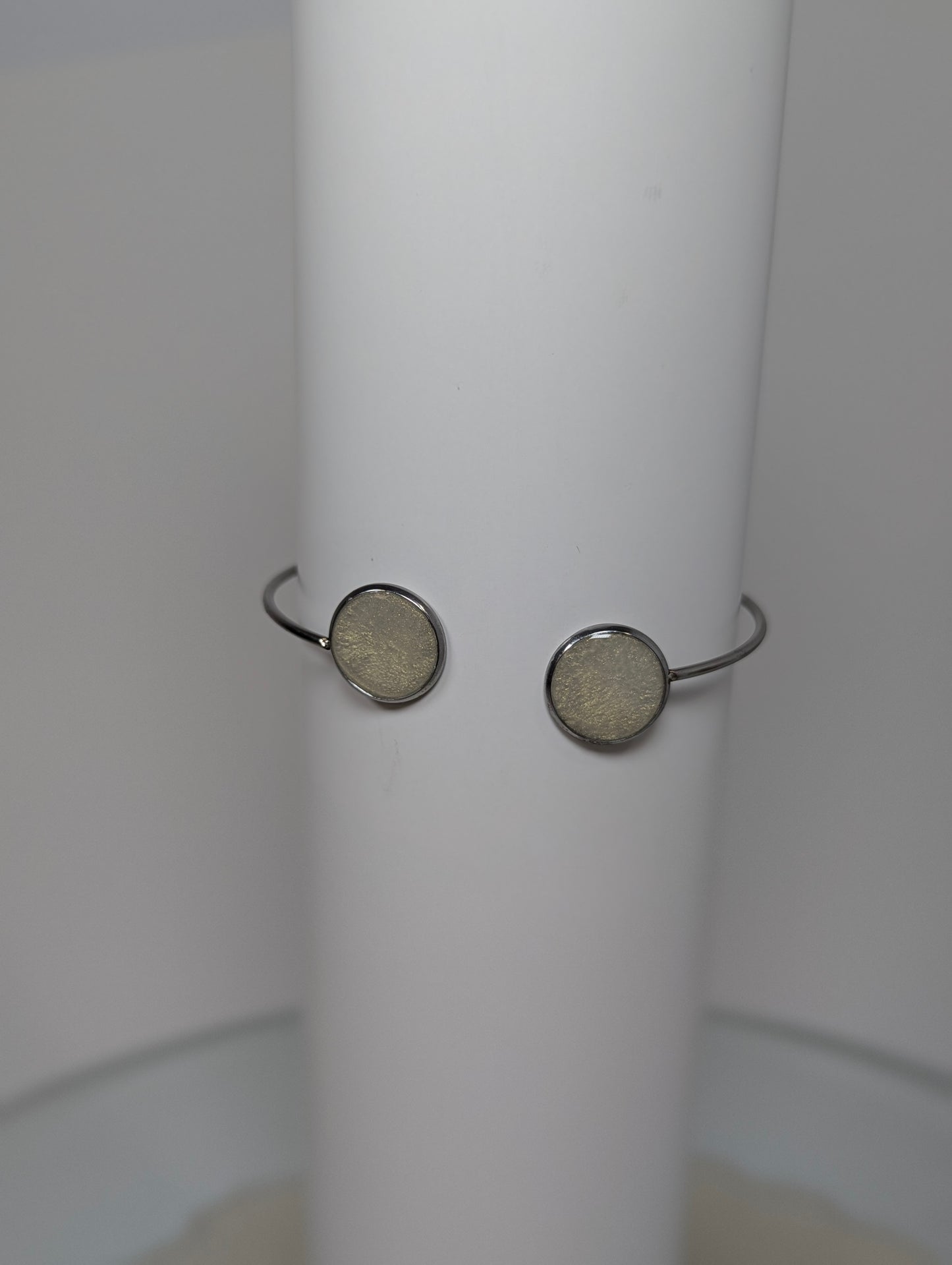 Pearl White Resin Bangle
