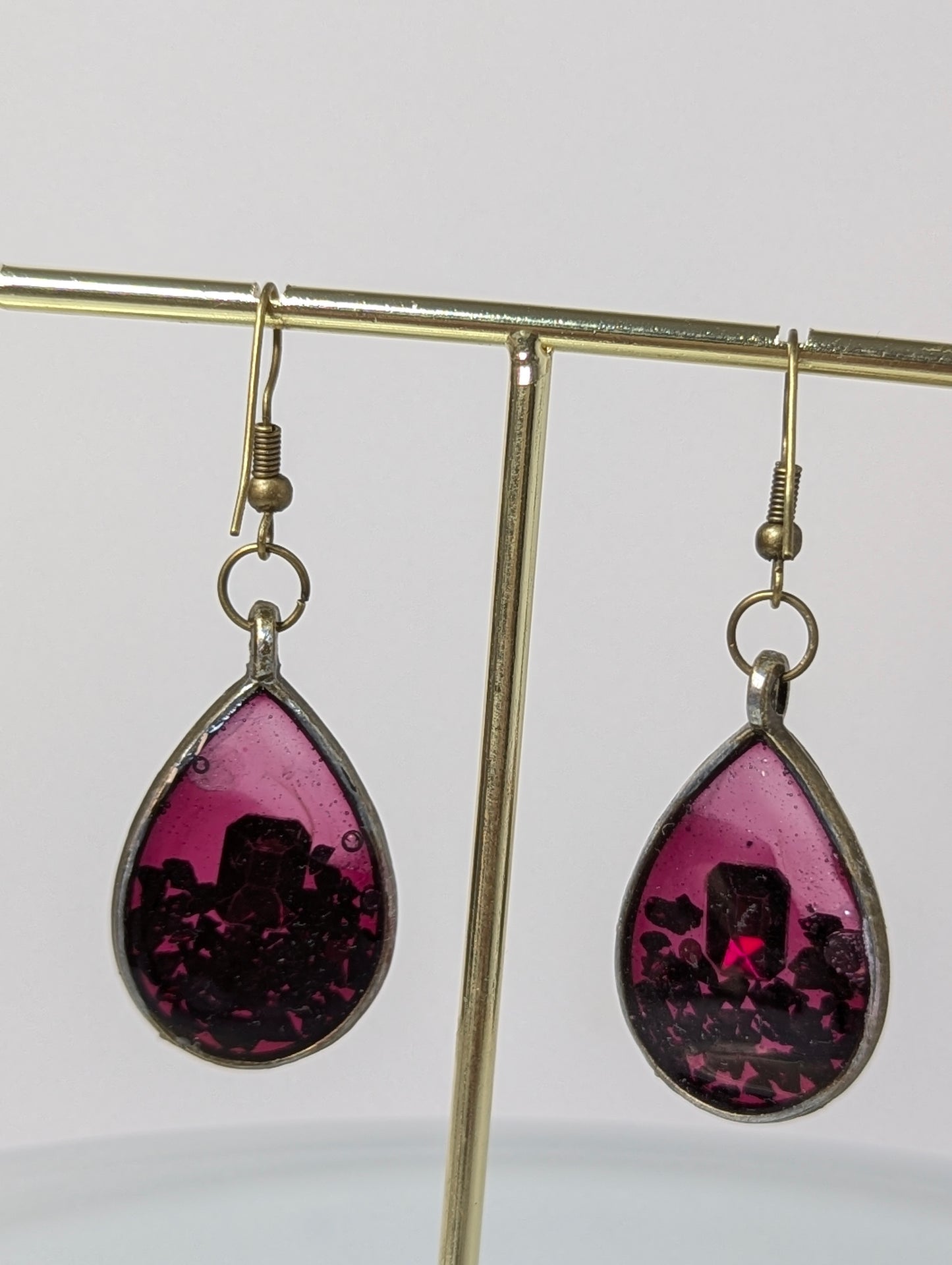 Stones with Color-Based Earrings