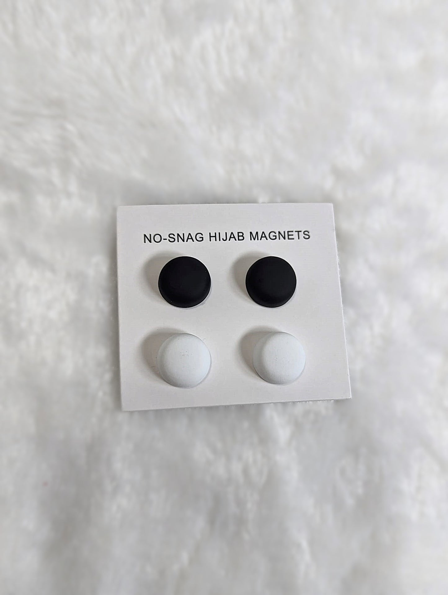 Scarf Magnets -- Black and White