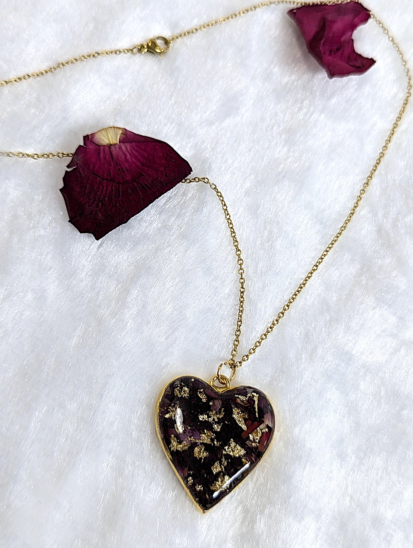 Real Red Rose Petal Heart Resin Necklace