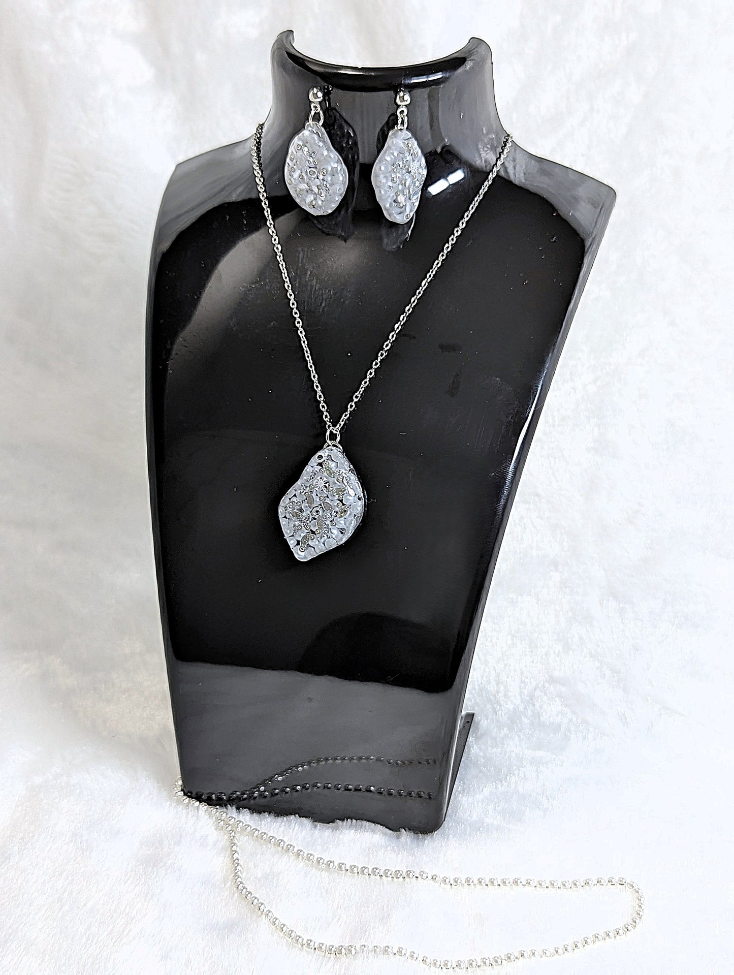 Pearl & Rhinestone Resin Jewelry