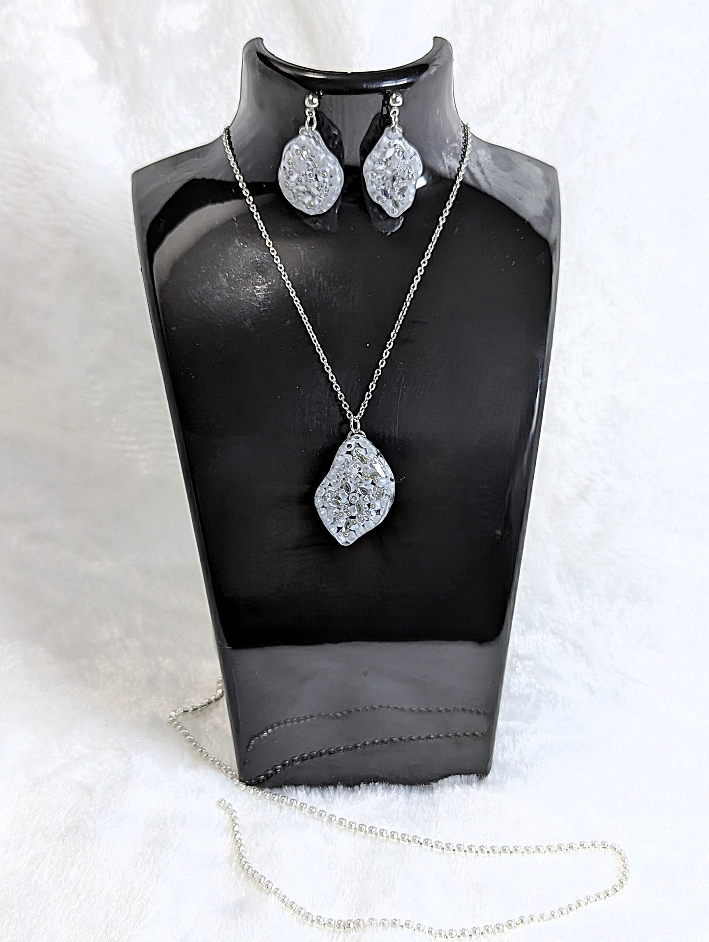 Pearl & Rhinestone Resin Jewelry