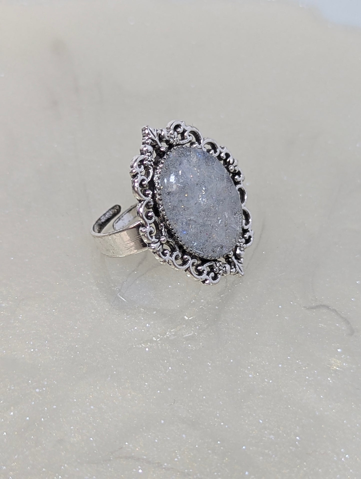 White Stones Resin Ring