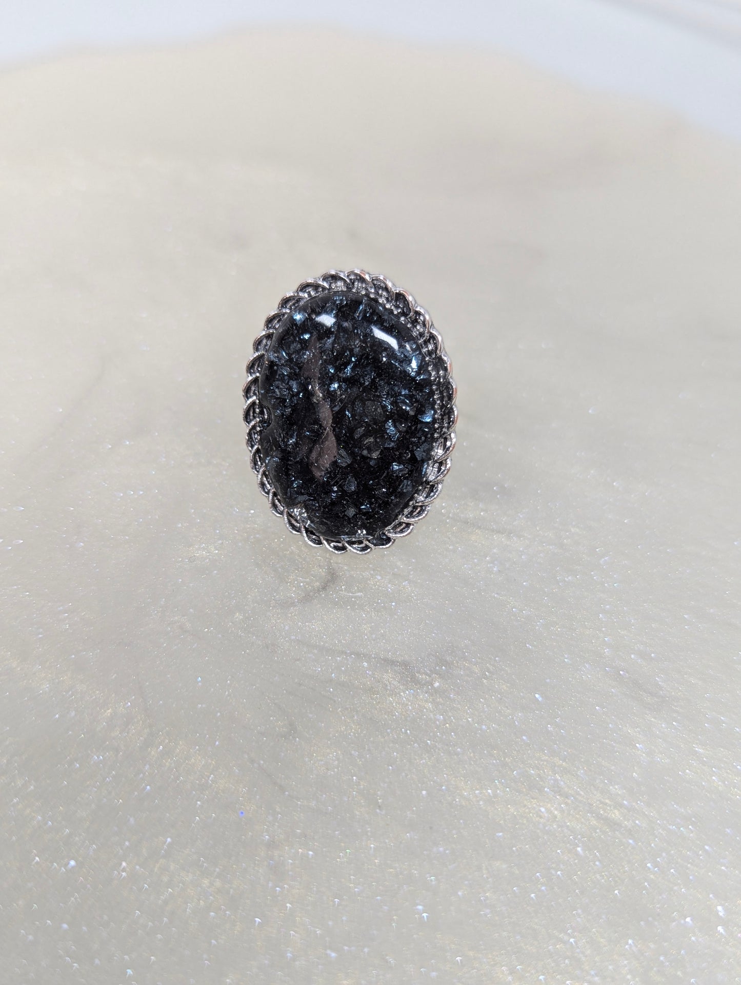 Broken Stone Resin Ring -- Charcoal