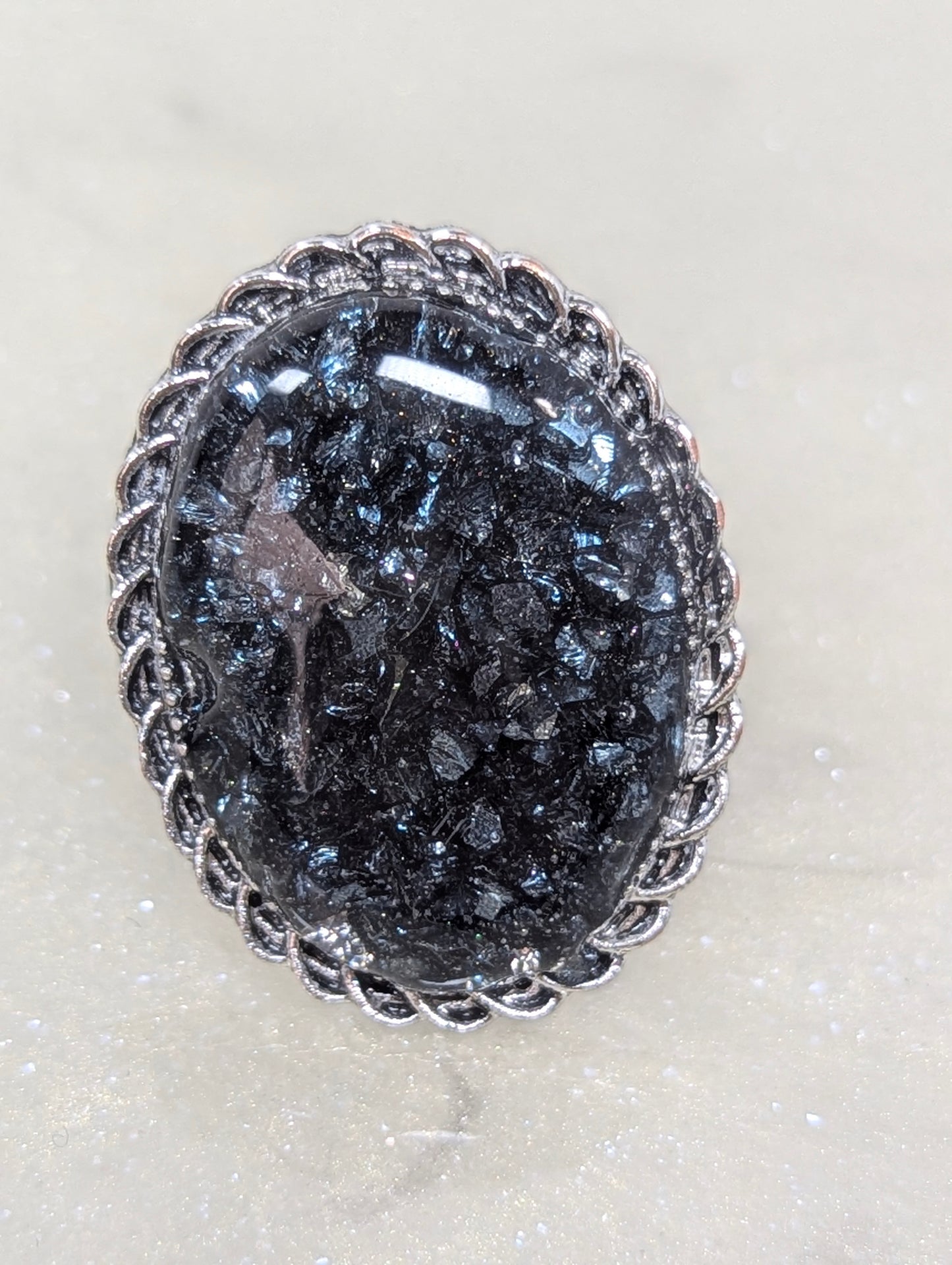 Broken Stone Resin Ring -- Charcoal