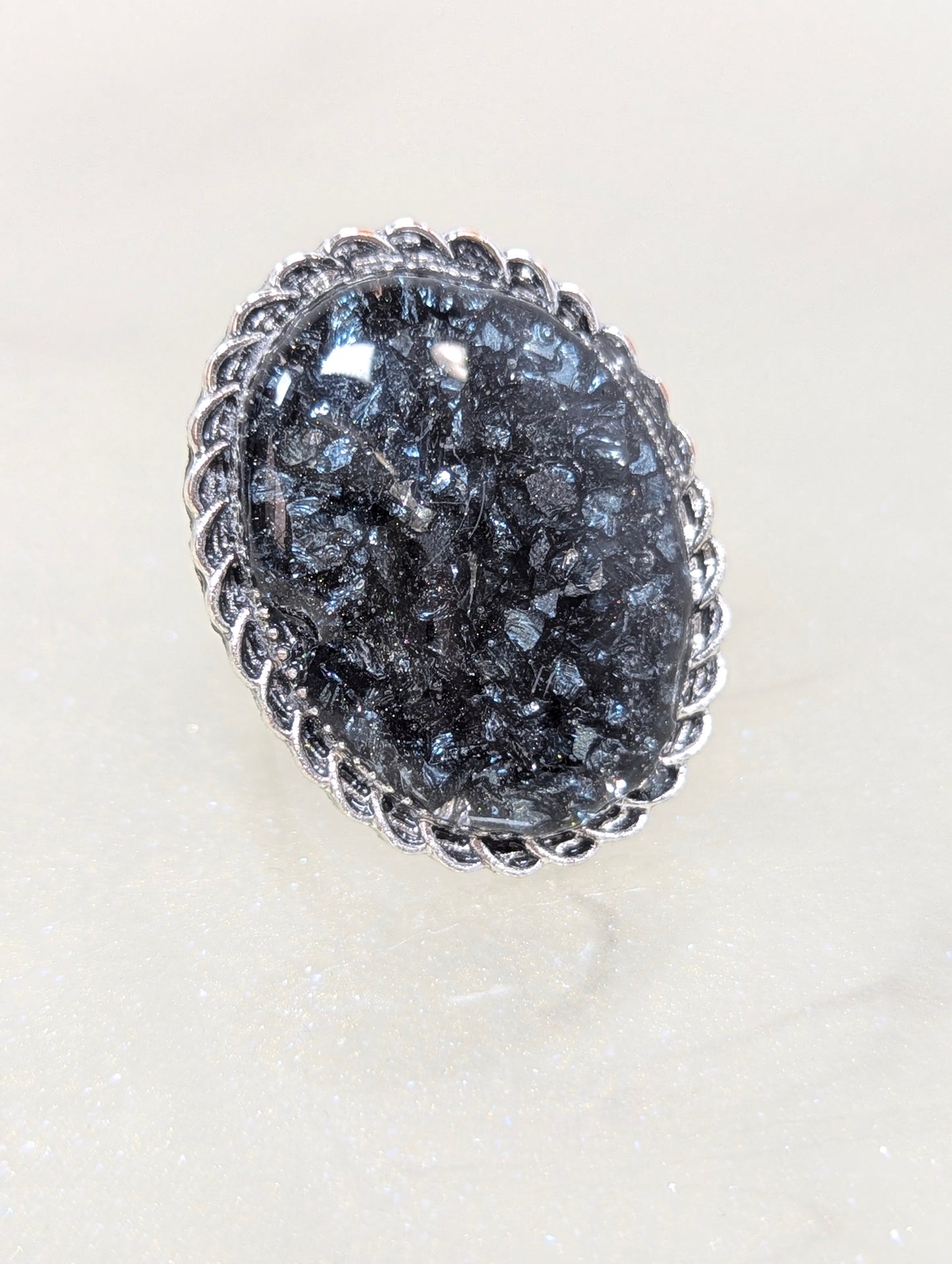 Broken Stone Resin Ring -- Charcoal