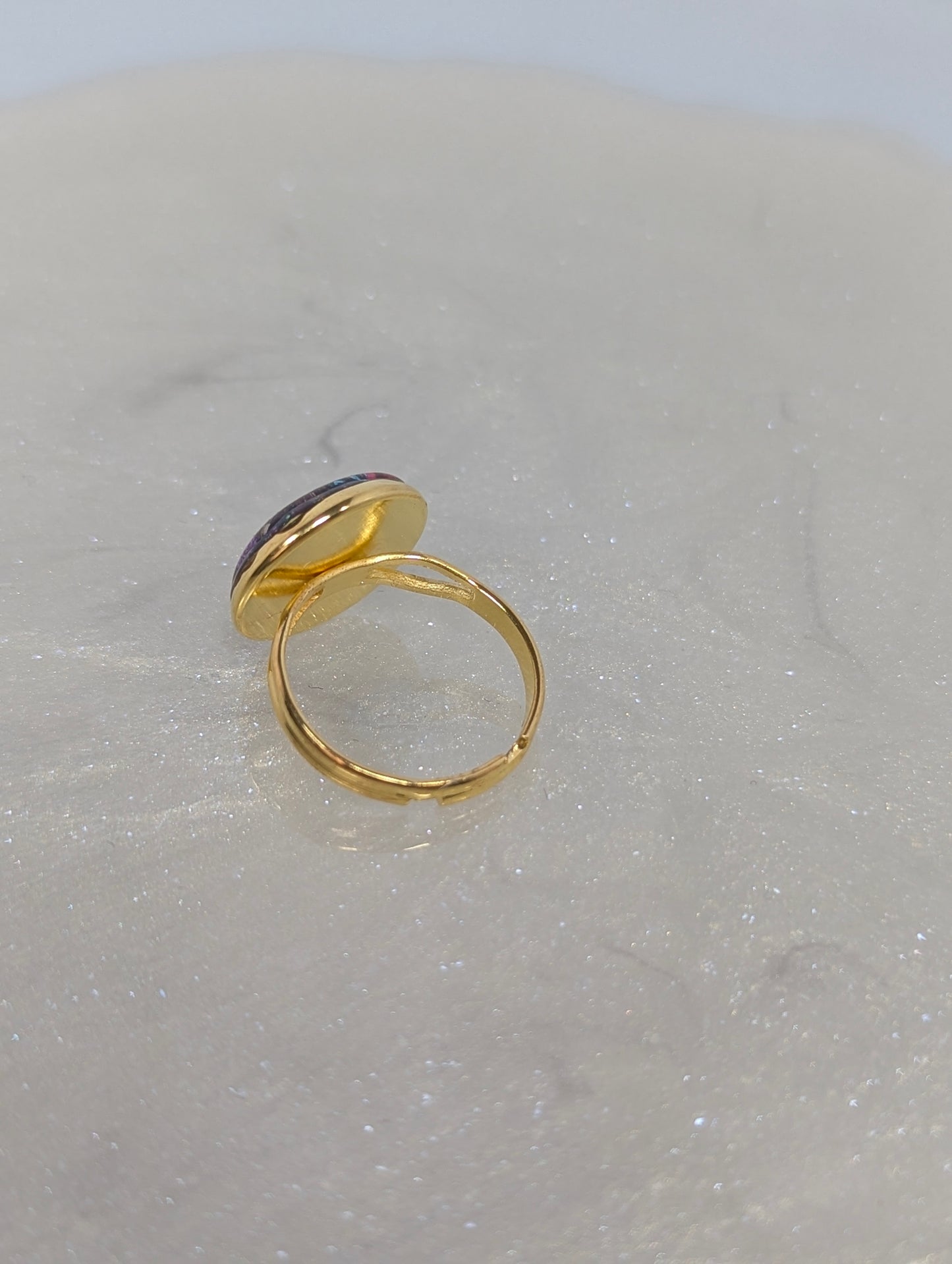 Multi-Stones Resin Ring