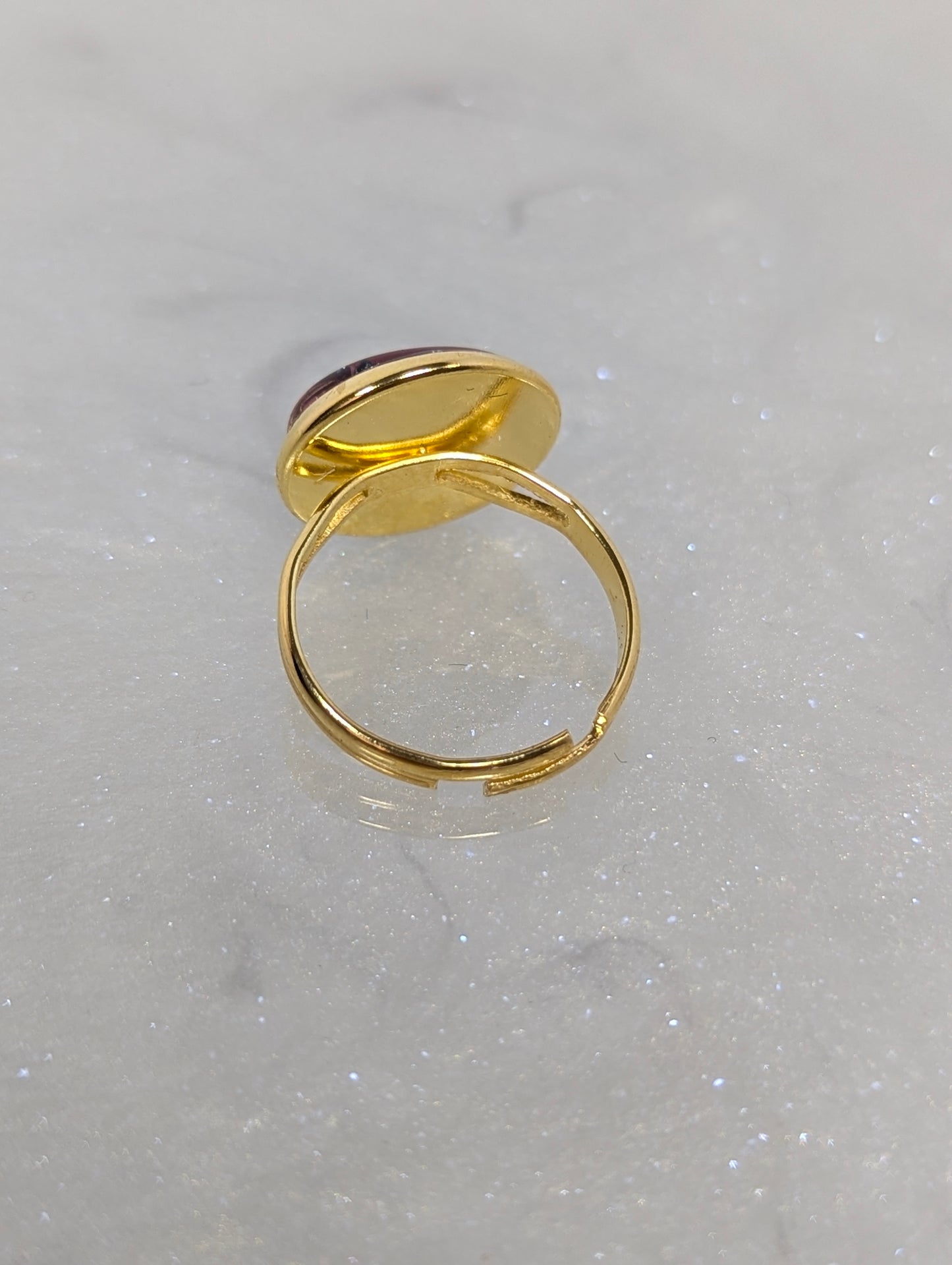 Pink-Red Stones Resin Ring