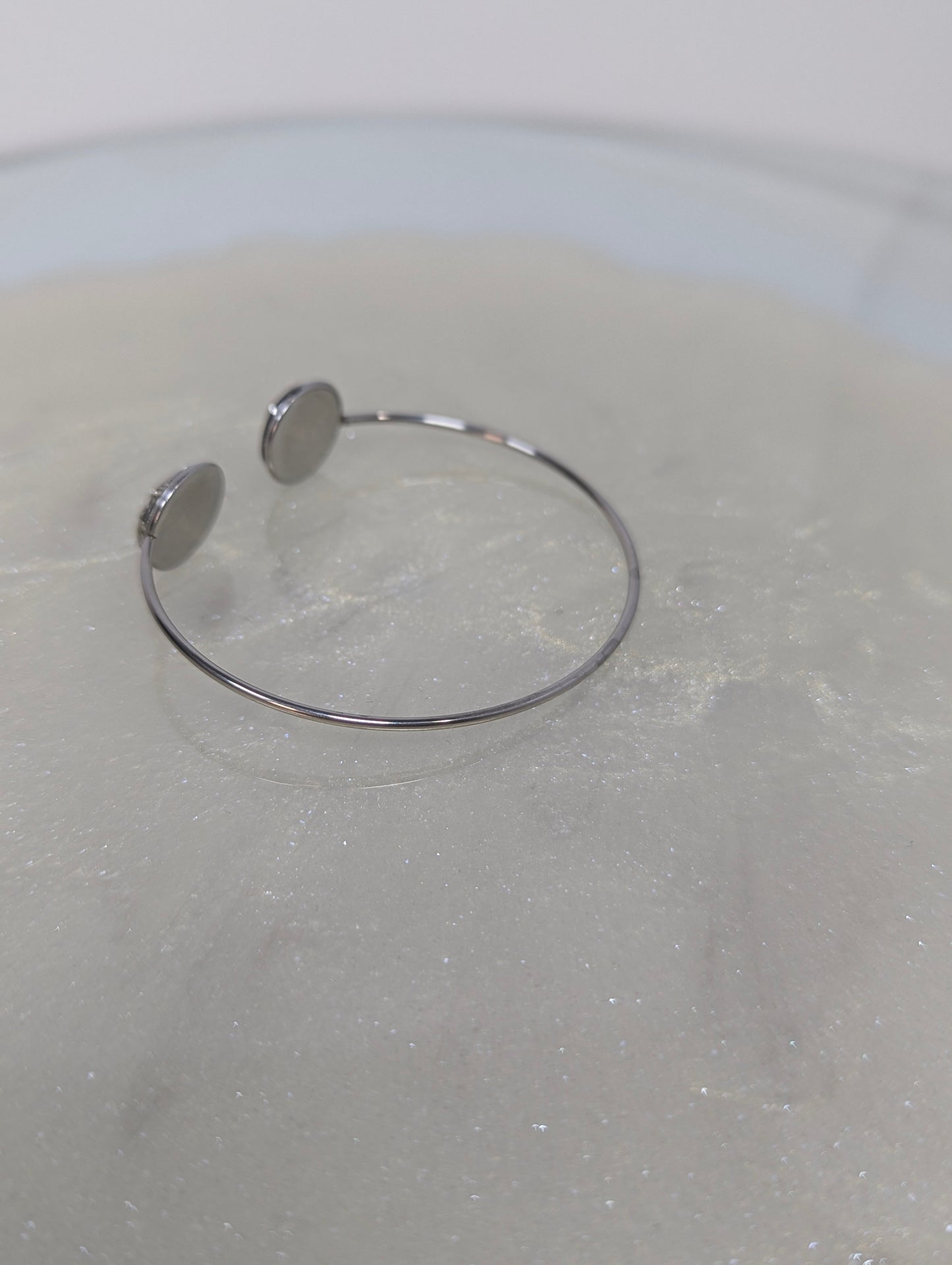 Black and Silver Stone Resin Bangle