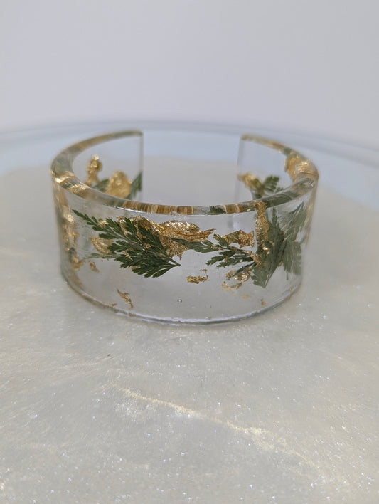 Wide Resin Bangle with Dry Leaves and Gold Flakes