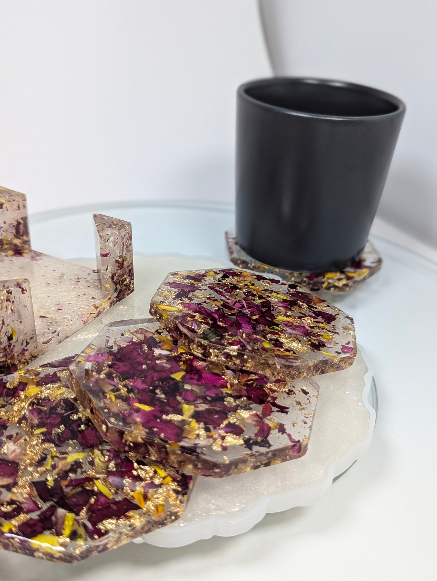 Rose Petals with Gold Flakes Resin Coaster Set with Stand