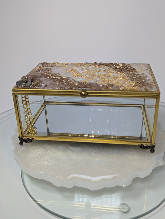 Jewelry Box with Bronze Legs