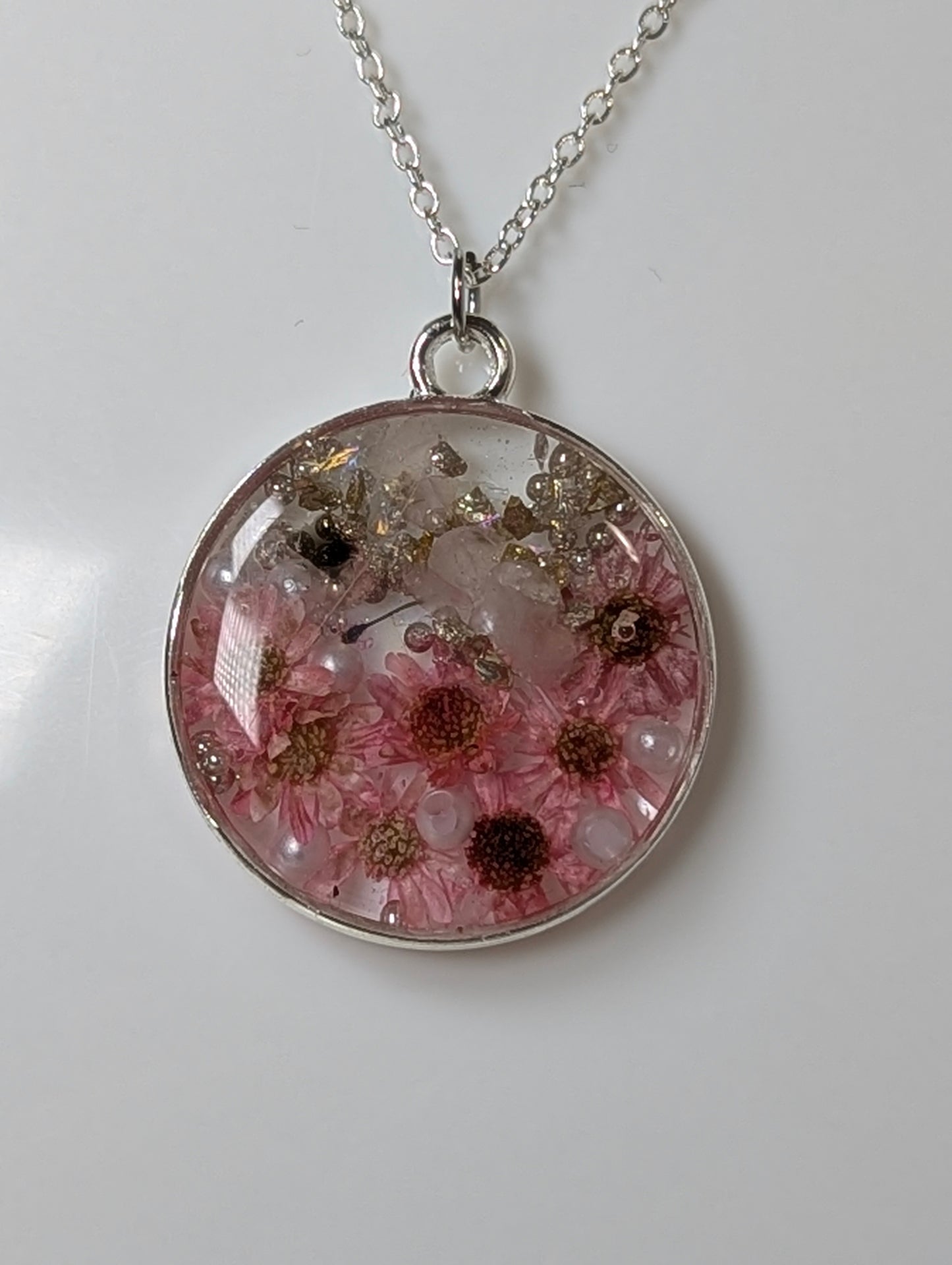 Pink Mini Daisy with Pearls Necklace 