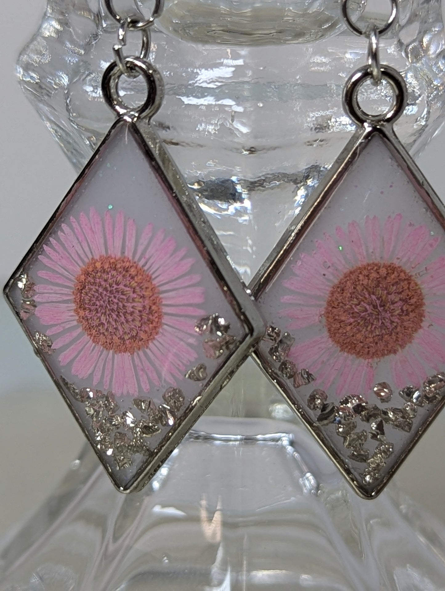 White Resin Earrings with Pink Daisy Flowers and Silver Stones