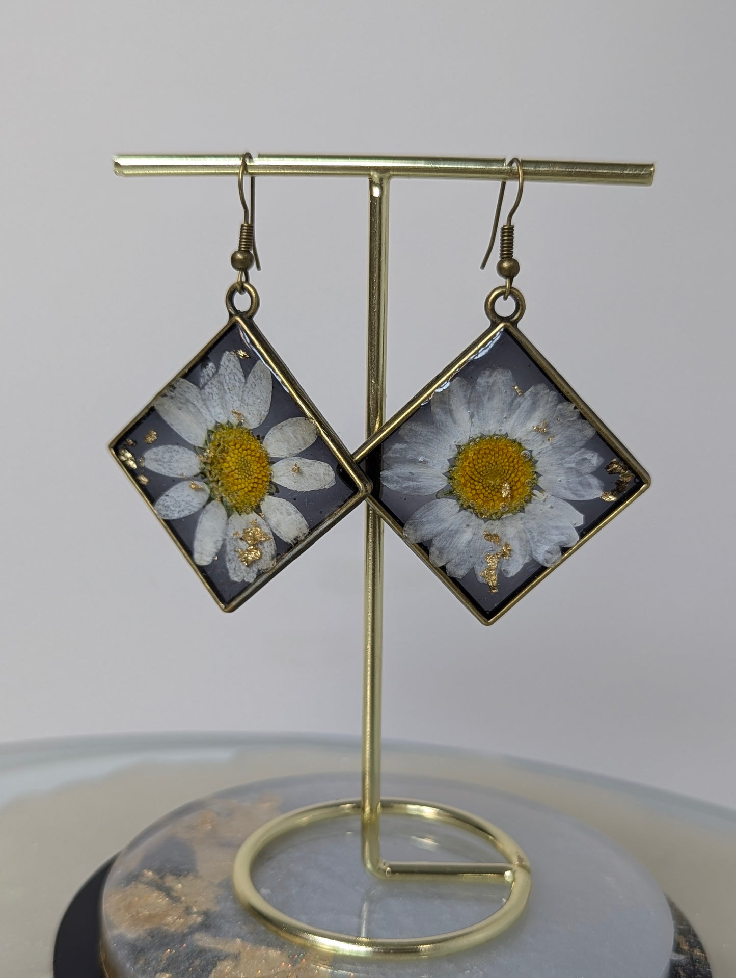 White Daisy Flowers with Black Base Resin Earrings