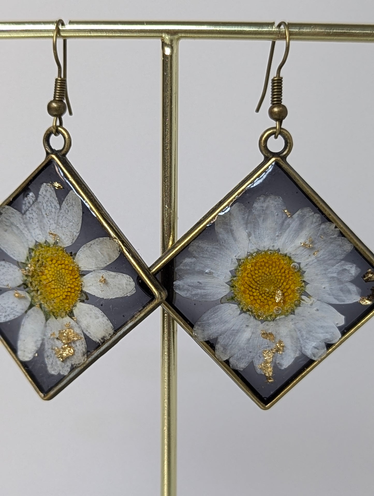 White Daisy Flowers with Black Base Resin Earrings