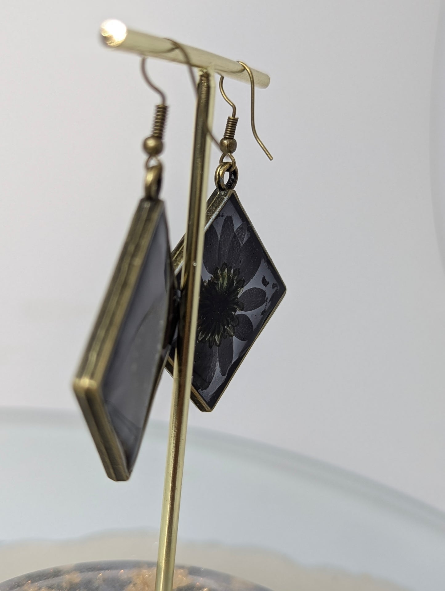 White Daisy Flowers with Black Base Resin Earrings