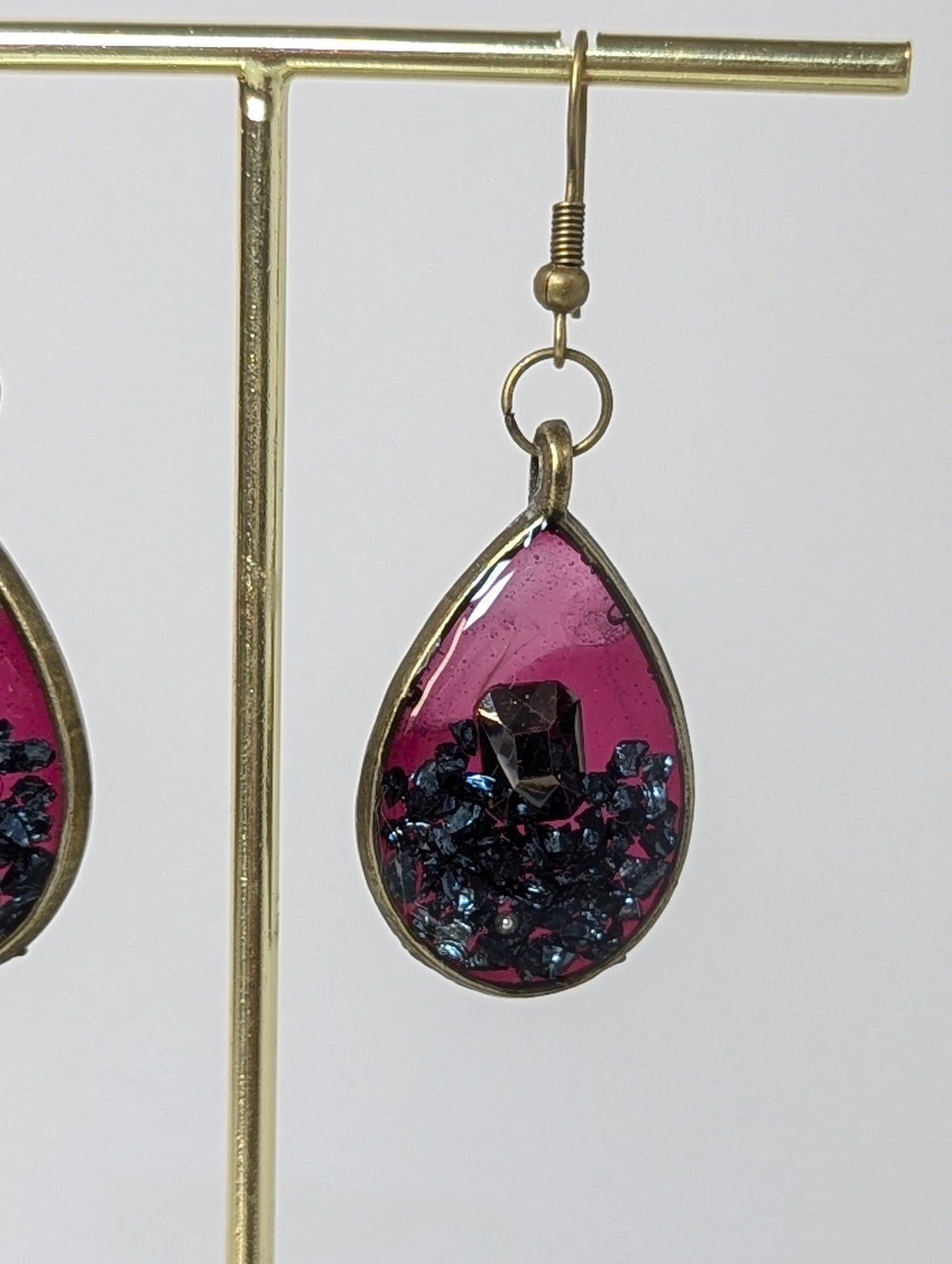 Stones with Color-Based Earrings