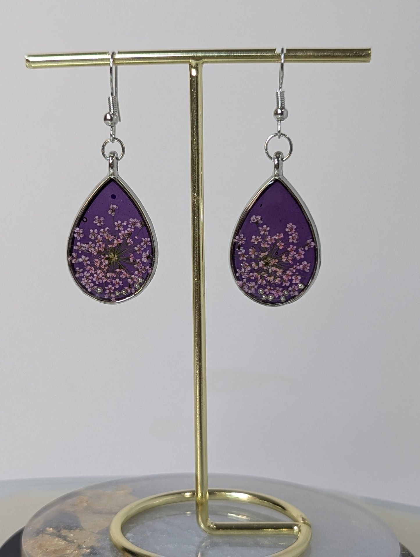 Lavender Flowers Resin Earrings -- Purple