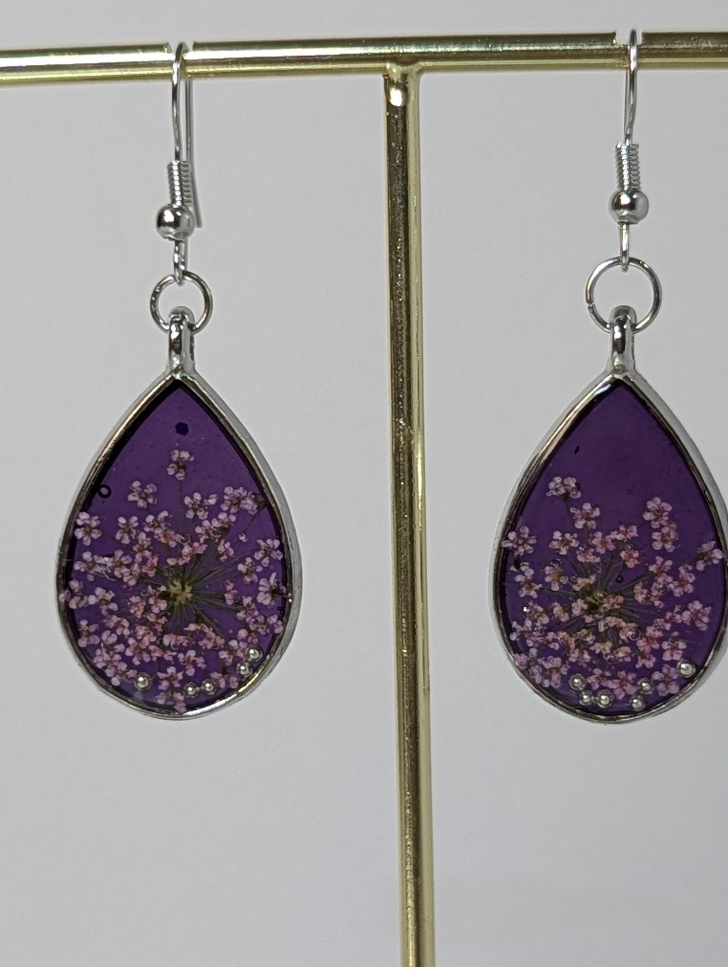 Lavender Flowers Resin Earrings -- Purple