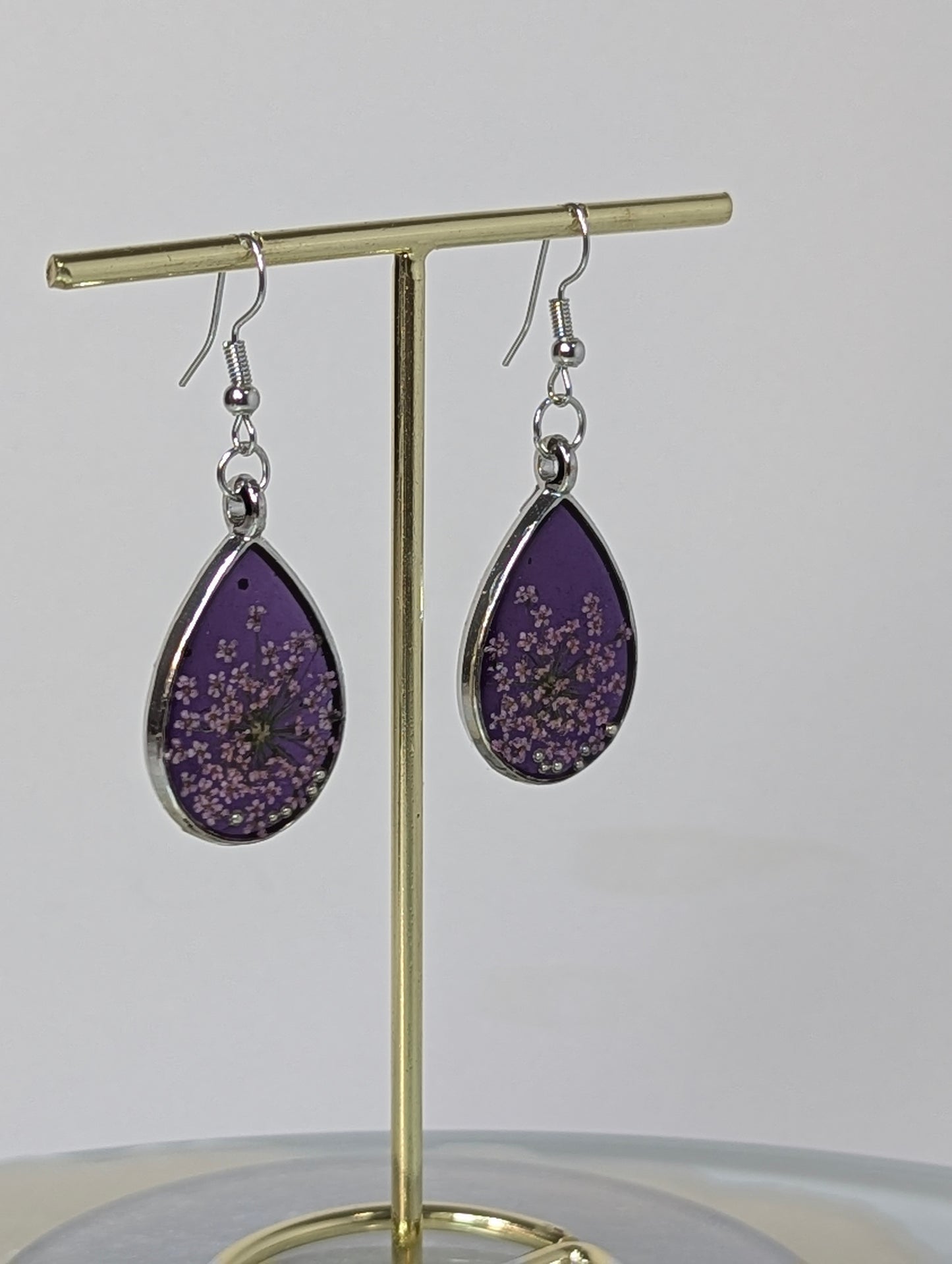 Lavender Flowers Resin Earrings -- Purple