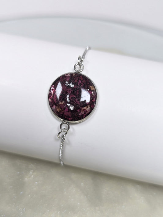 Rose Petals With Silver Flakes Bracelet