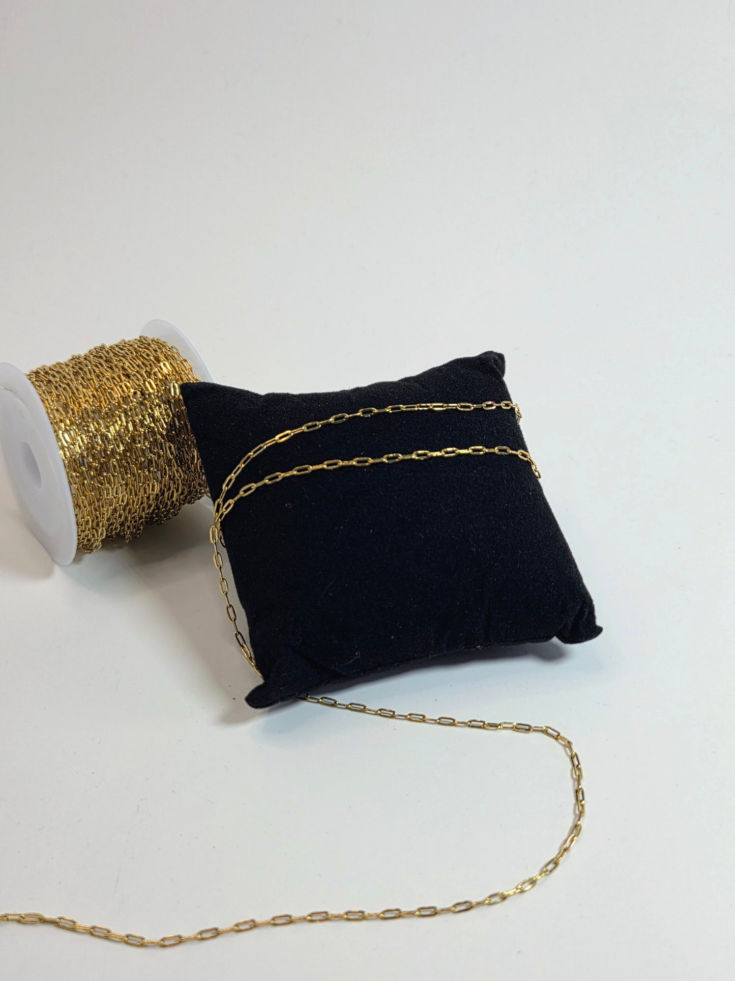 PVD Gold-Plated Paper Clip Chain