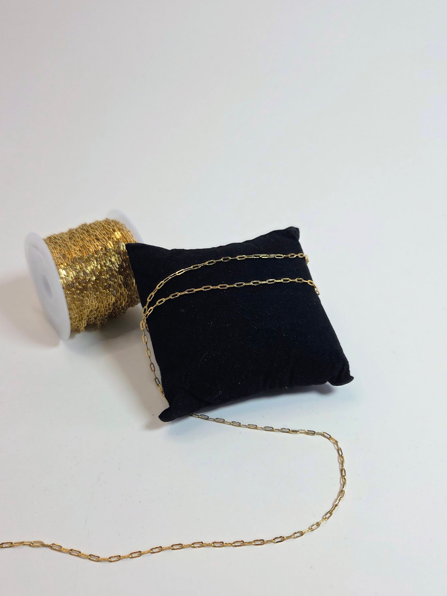 PVD Gold-Plated Paper Clip Chain